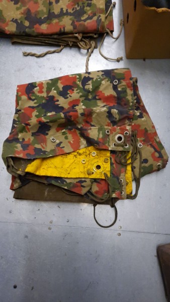 Zeltblache Ausschuss CH-Armee
