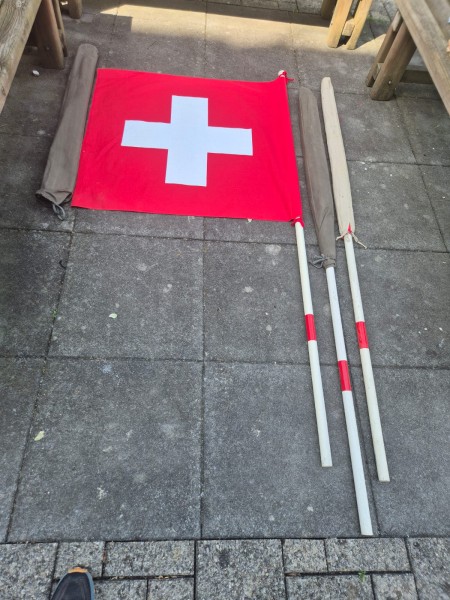 CH-Armee Rotkreuz Fahne ca. 192cm hoch Fahne 90x90cm