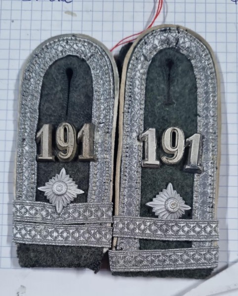 Original Wehrmacht Feldweibel Schulterpatten