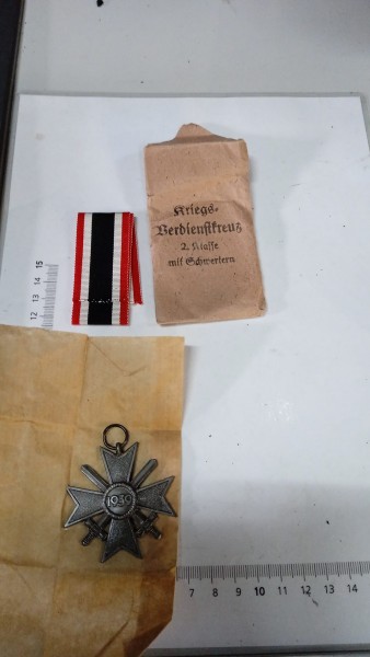 Original Kriegsverdienstkreuz 2.Kl mit Schwertern