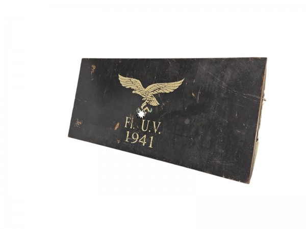 Luftwaffen Holztruhe Länge:72cm Breite 34cm Höhe 35cm
