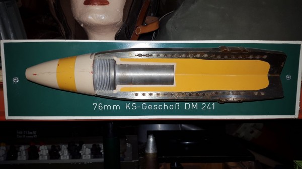 Schnittmodell 76mm KS-Geschoss DM 241