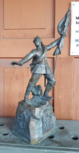 Bronze Figur - Deutscher Soldat mit Pickelhaube - Krieg 1870 - 71