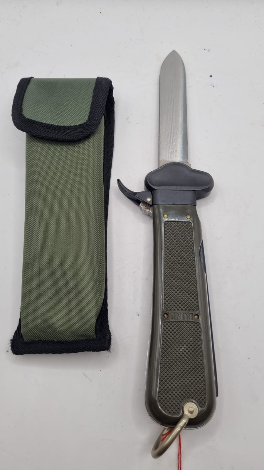 Bundeswehr Fallschirmspringermesser Neu mit Etui | Zubehör | Bundeswehr ...