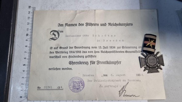 Original 1 Weltkrieg Ehrenkreuz für Frontkämpfer+Urkunde