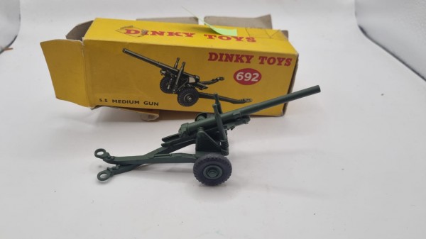 Dinky Toys 692