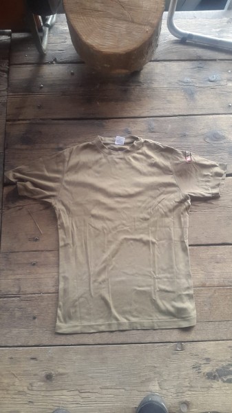 T-Shirt Schweizerarmee mit Suisseemblem XL