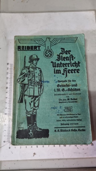 Reibert Neuwertig MG-Gewehr Schützen Buch