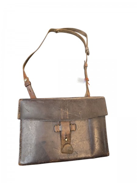 C H-Armee Sani Tasche leer