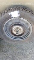 2 Reifen und Felgen zu Pak 50 2 Reifen und Felgen zu Pak 50