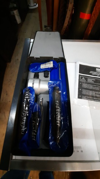 Blechnibbler Aufsatz für Bohrmaschine