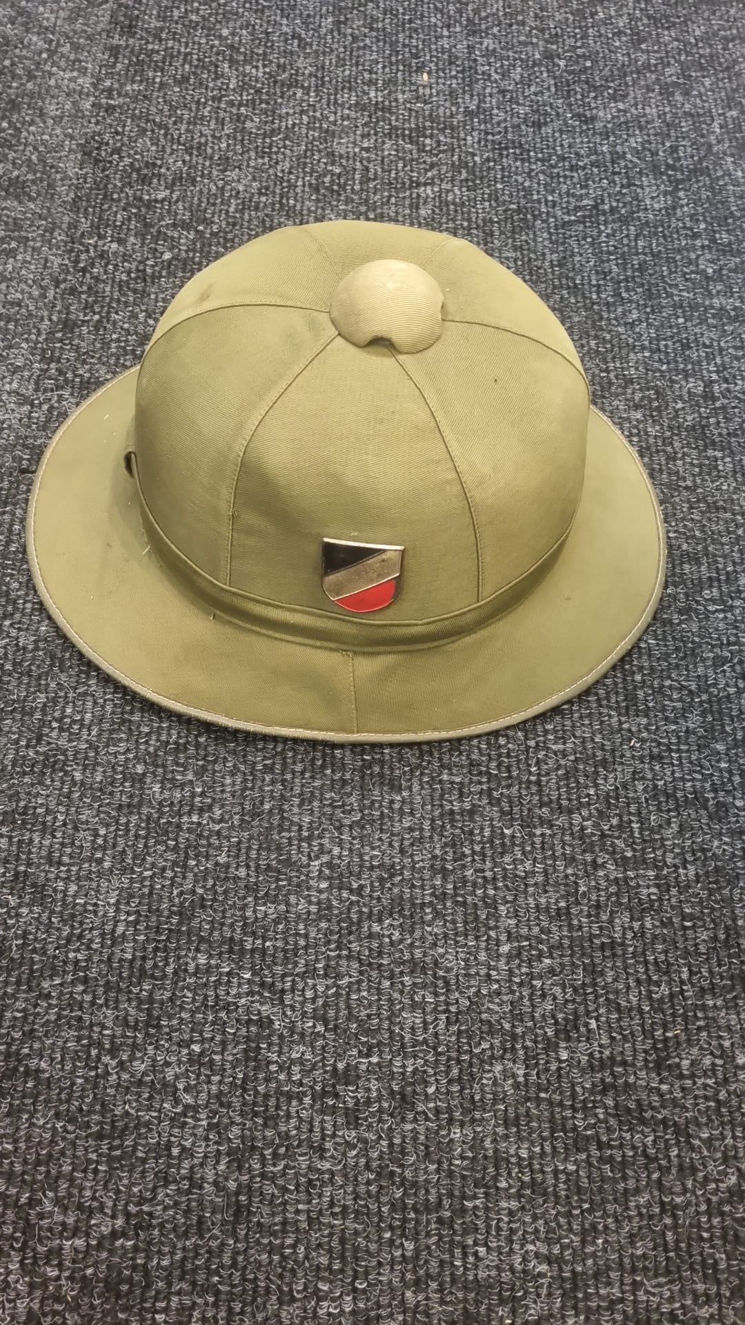 ORIGINAL BUNDESWEHR LÄRMSCHUTZHELM MIT TASCHE & ZUBEHÖR LFZ SCHUTZHELM