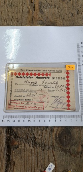 Befristeter Ausweis von Gross Paris