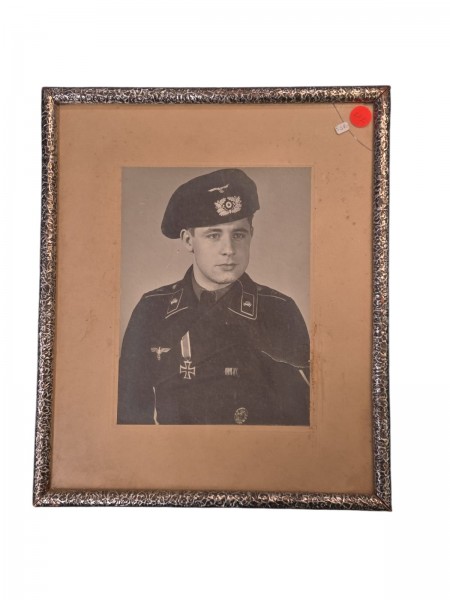 Bild Panzersoldat ca.32x38cm