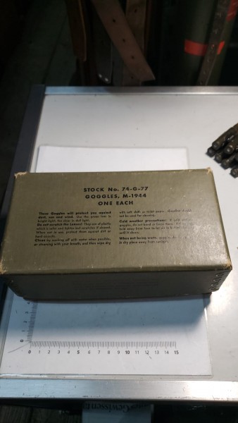 Original US-Army Schutzbrille neu in Schachtel mit Ersatzglas Panzer Jeep...