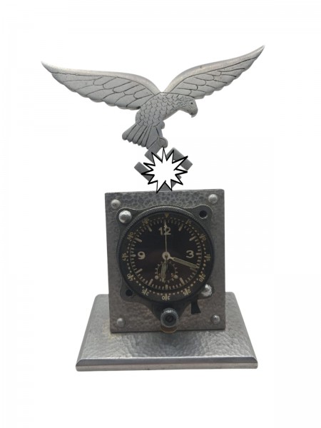 ME 109 Borduhr Funktioniert ca.19cm hoch