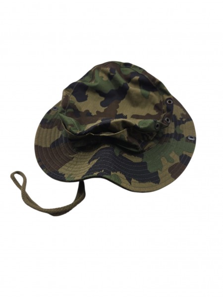 CH-Armee Commando Hut