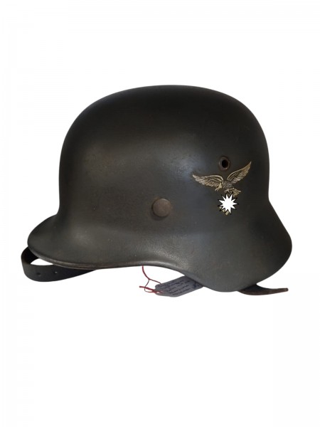 Original Luftwaffe Helm mit aus dem 70er Jahre Abzeichen Top Zustand