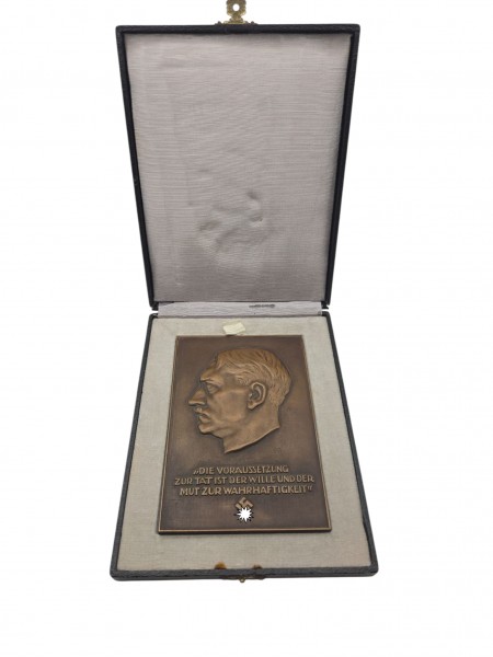 A.Hitler Relev Bronze mit Original Schachtel 10x14cm