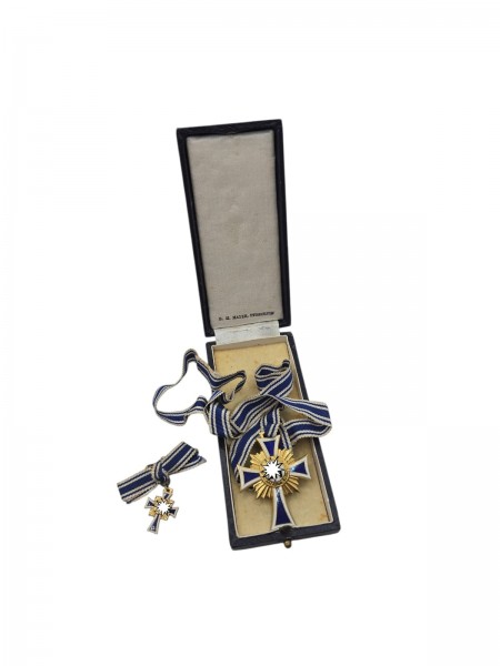 Mutterkreuz in Gold mit Miniatur