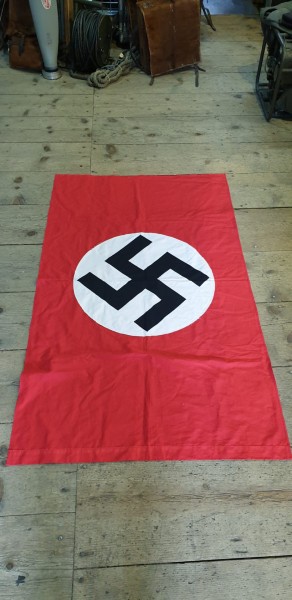 Orginal Reichfahne 3.Reich wurde gewaschen