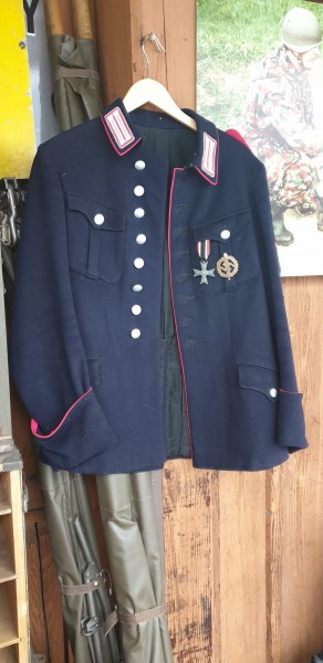 Feuerwehr Uniformsjacke und Hose 3.Reich Top Zustand