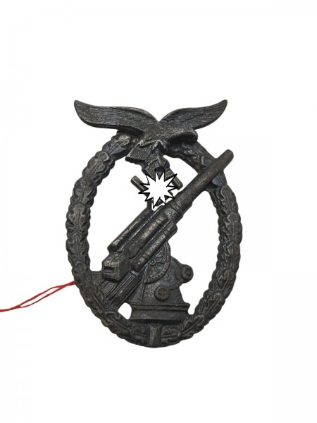 Original Flakkampfabzeichen mit Herstellerstempel